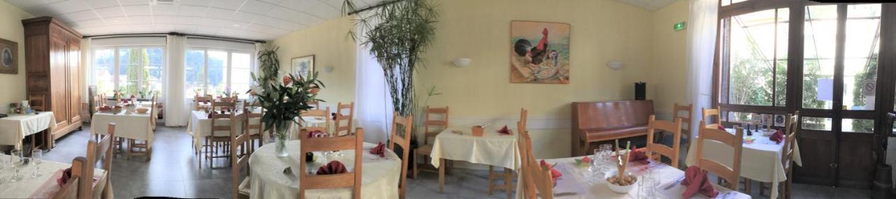 Hotel Restaurant Les Touristes Vals-les-Bains Exteriör bild